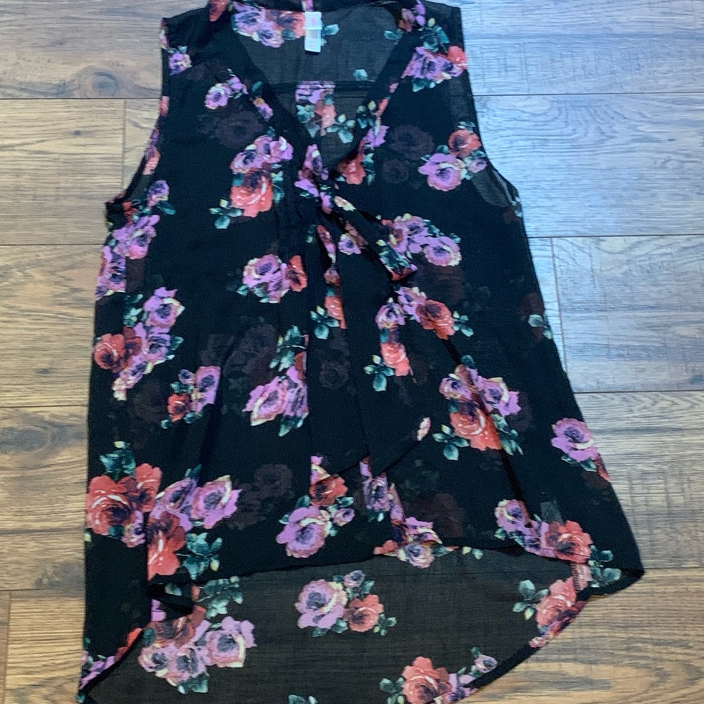 Floral Sleeveless Blouse Size Small